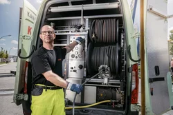 Kanalreinigung gegen Ablagerungen und Rückstau